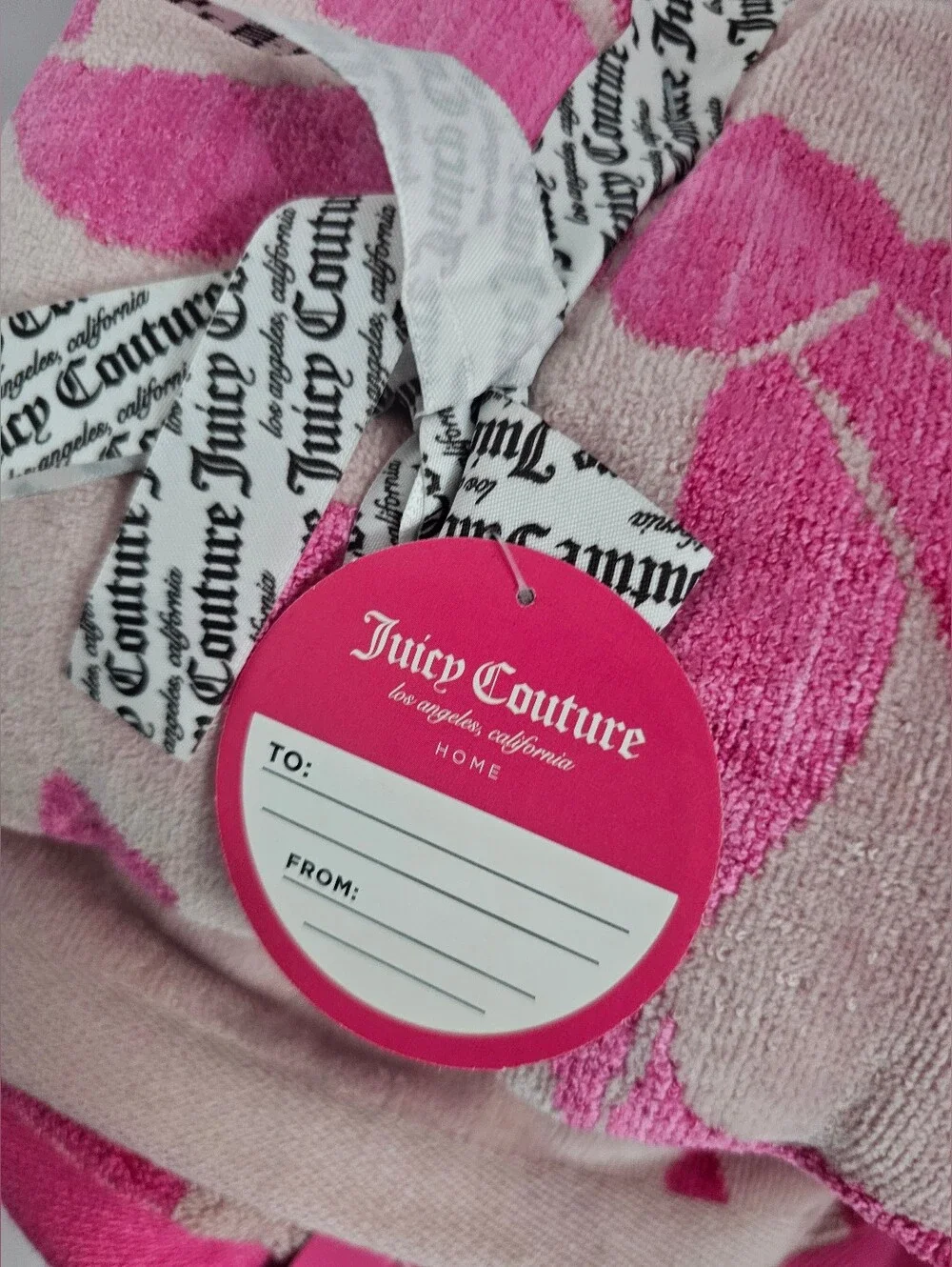 NWT Cream & Bright Pink Juicy Couture 4 Piece Bath/Hand Towel Set! Bows Hearts!